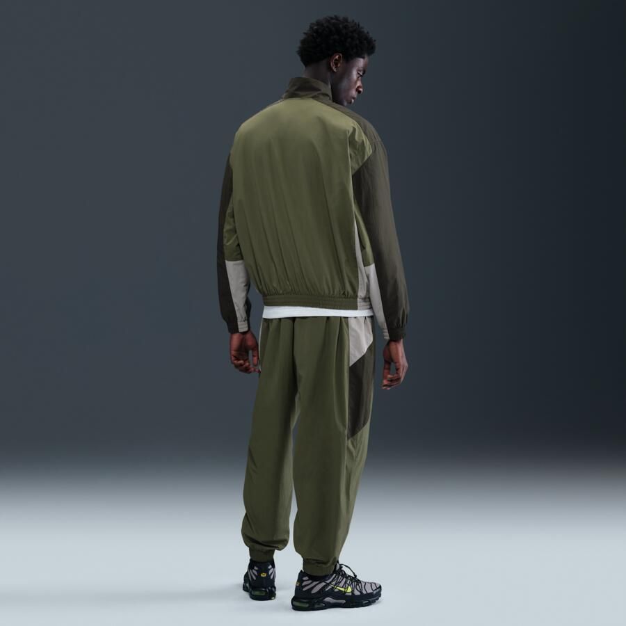 Nike Club oversized geweven trainingsbroek voor heren Groen - Foto 2