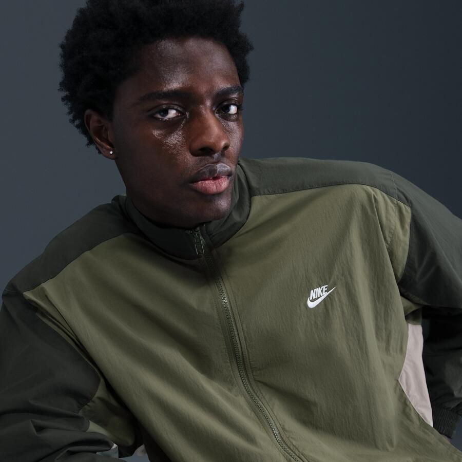Nike Club oversized geweven trainingsjack voor heren Groen - Foto 2