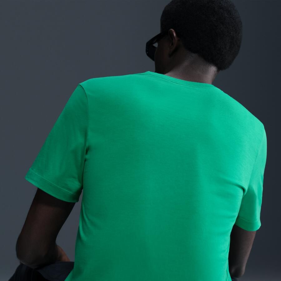 Nike Club T-shirt voor heren Groen