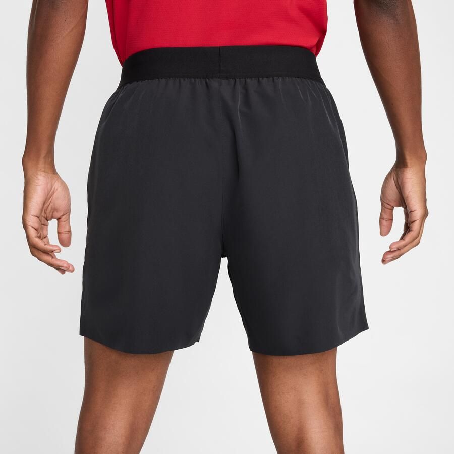 Nike Court Advantage Dri-FIT tennisshorts voor heren (15 cm) Zwart
