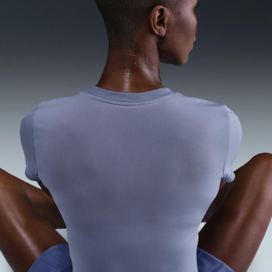 Nike Court Advantage Dri-FIT tennistop met korte mouwen voor dames Blauw