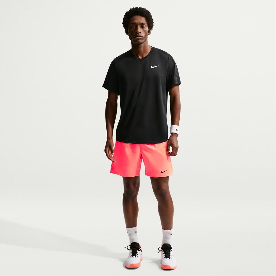 Nike Court Victory Dri-FIT tennisshorts voor heren (18 cm) Roze