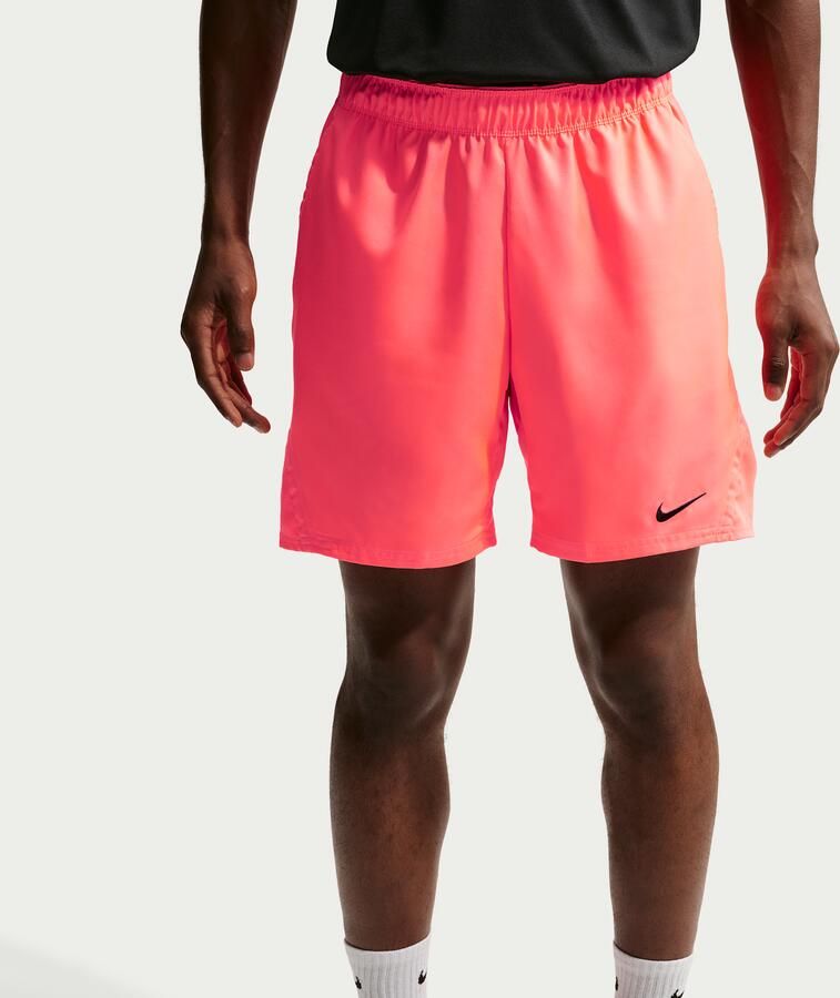 Nike Court Victory Dri-FIT tennisshorts voor heren (18 cm) Roze - Foto 3