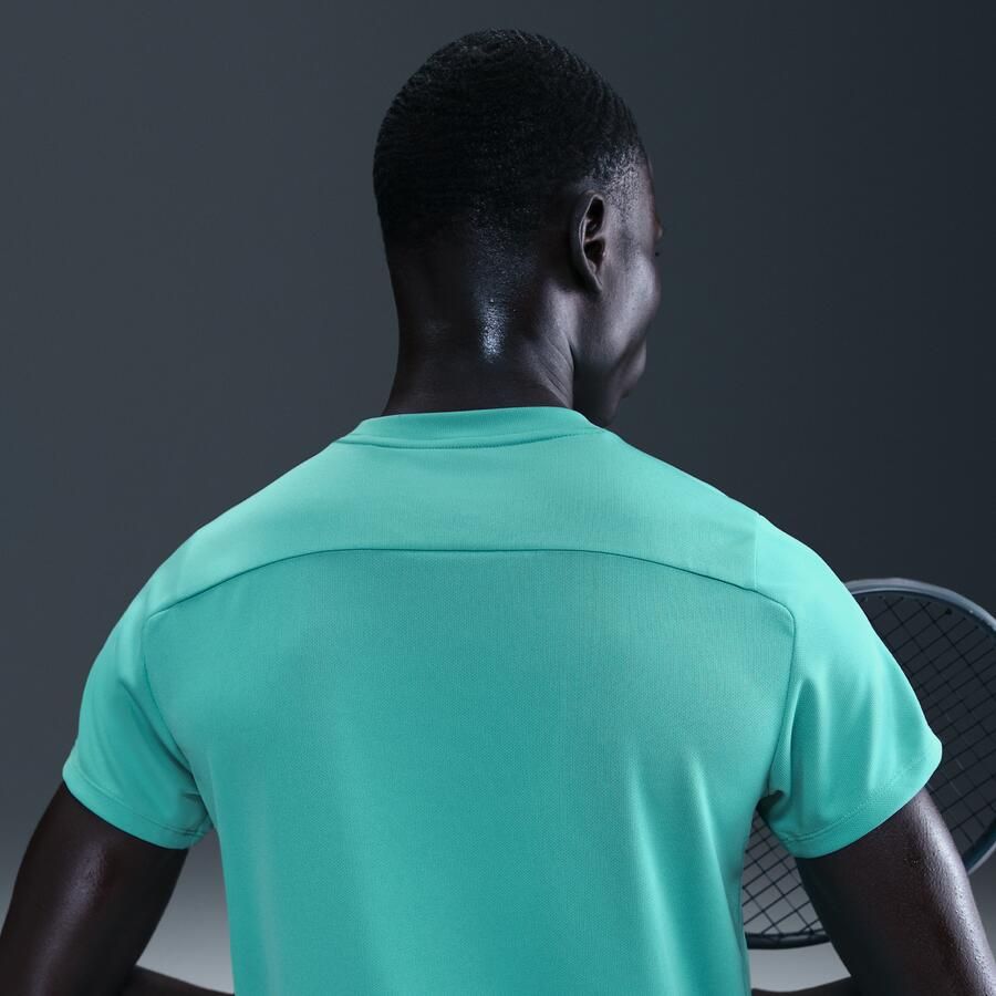 Nike Court Victory Dri-FIT tennistop voor heren Groen