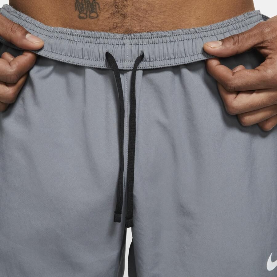 Nike Dri-FIT Challenger Geweven hardloopbroek voor heren Grijs