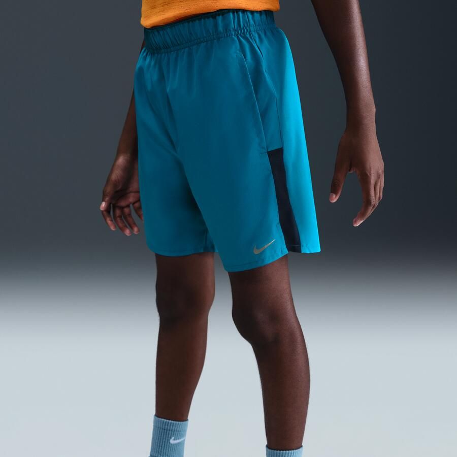 Nike Dri-FIT Challenger trainingsshorts voor jongens Blauw