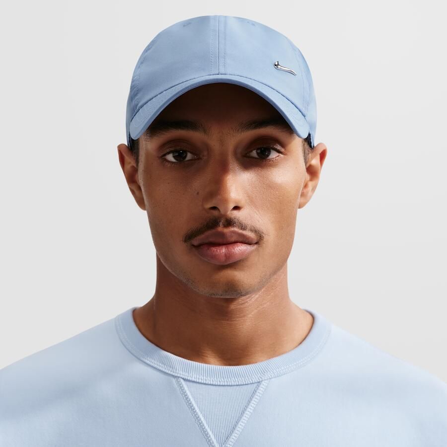 Nike Dri-FIT Club ongestructureerde pet met metalen Swoosh Blauw