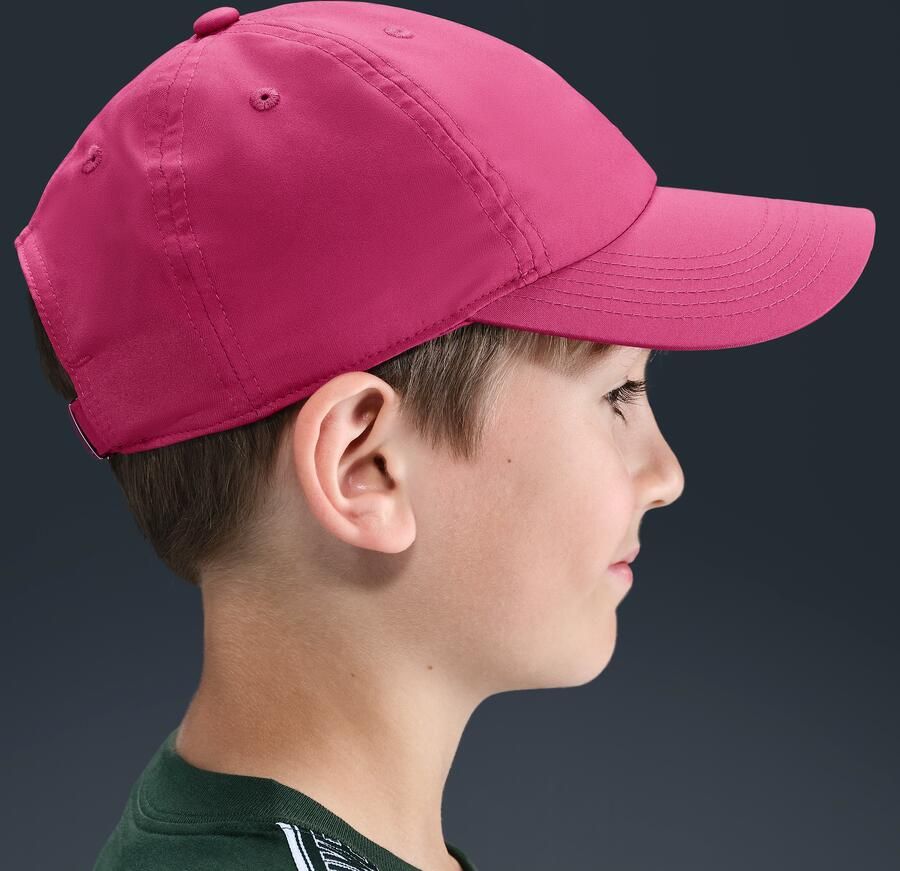 Nike Dri-FIT Club ongestructureerde pet met metalen Swoosh voor kids Paars - Foto 2