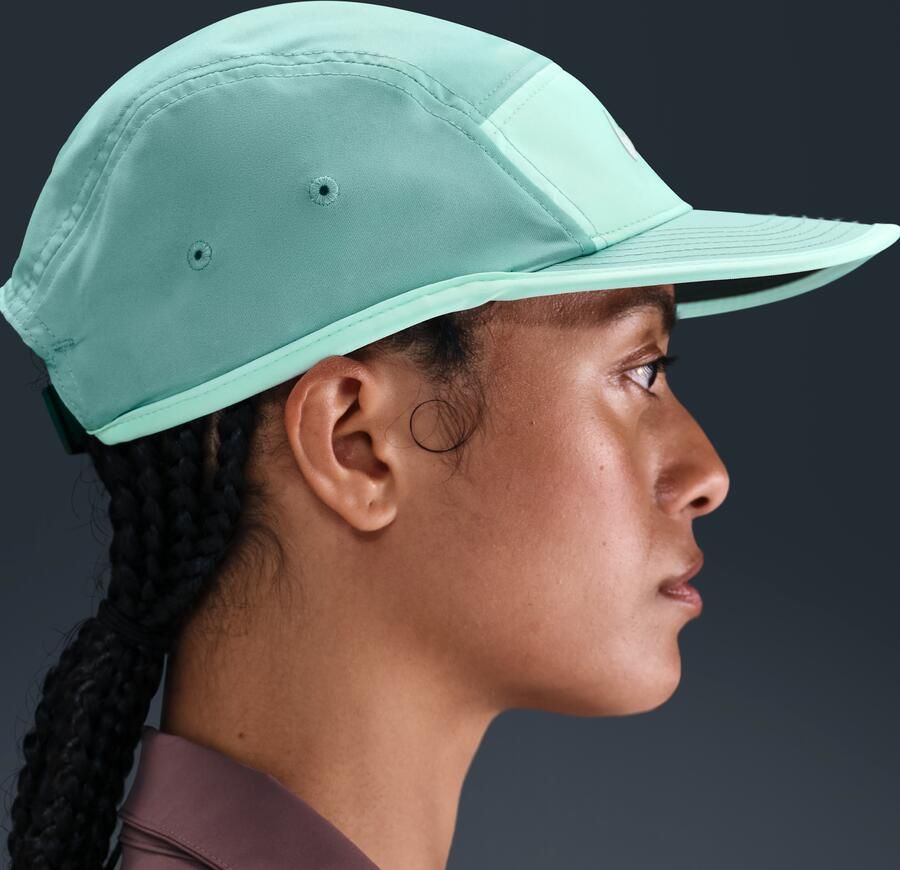 Nike Fly Dri-FIT ongestructureerde Swoosh pet Groen - Foto 3