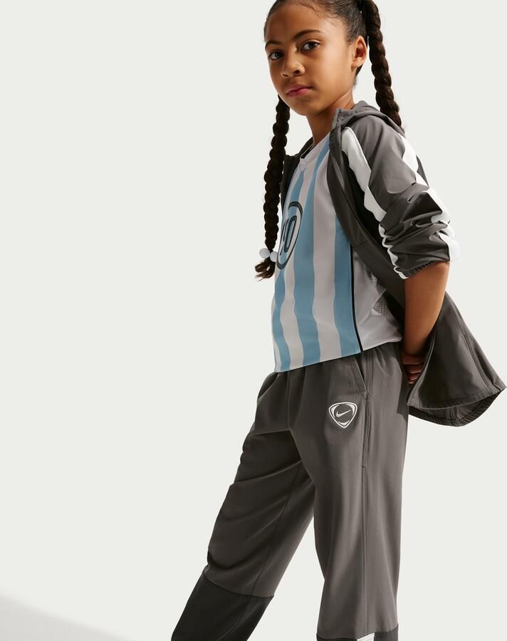 Nike Energy Repel geweven voetbalbroek voor kids Bruin