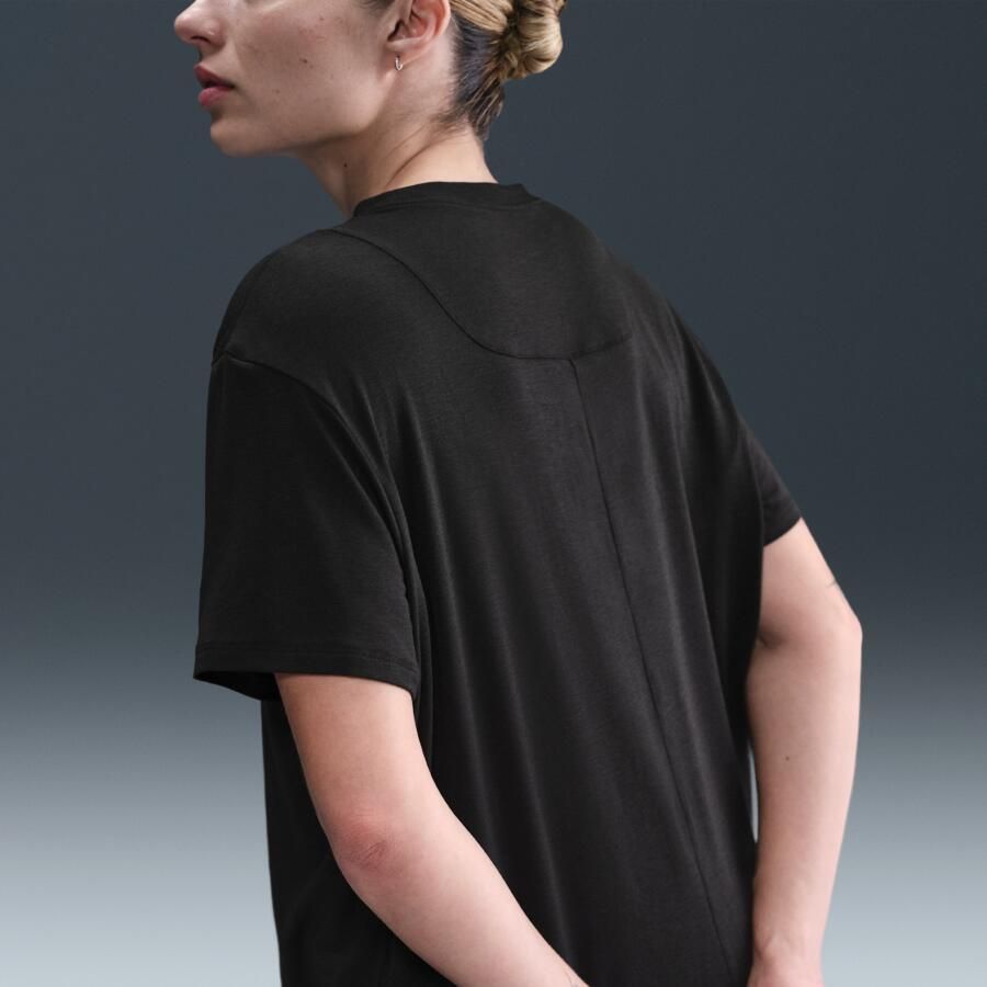 Nike Engeland Relaxed One Dri-FIT voetbaltop met korte mouwen voor dames Zwart