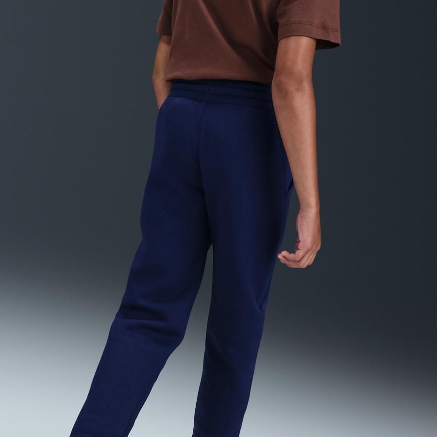 Nike FC Barcelona Club voetbaljoggingbroek van fleece voor jongens Paars - Foto 2