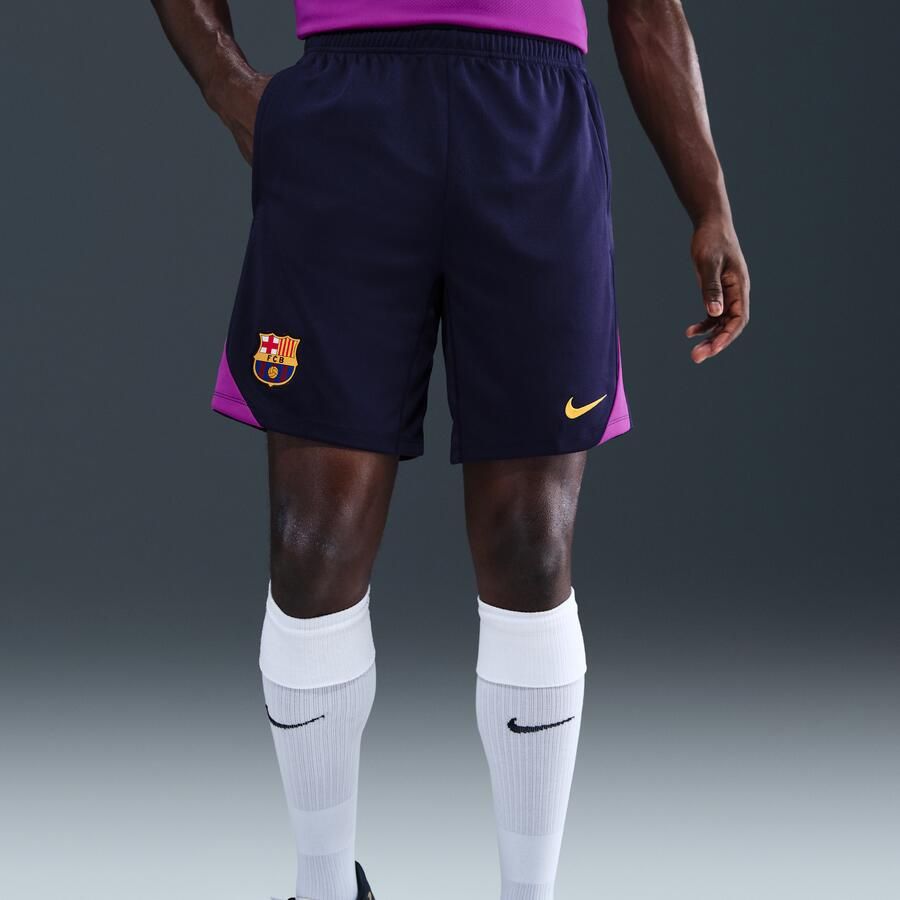 Nike FC Barcelona Strike Dri-FIT knit voetbalshorts voor heren Paars