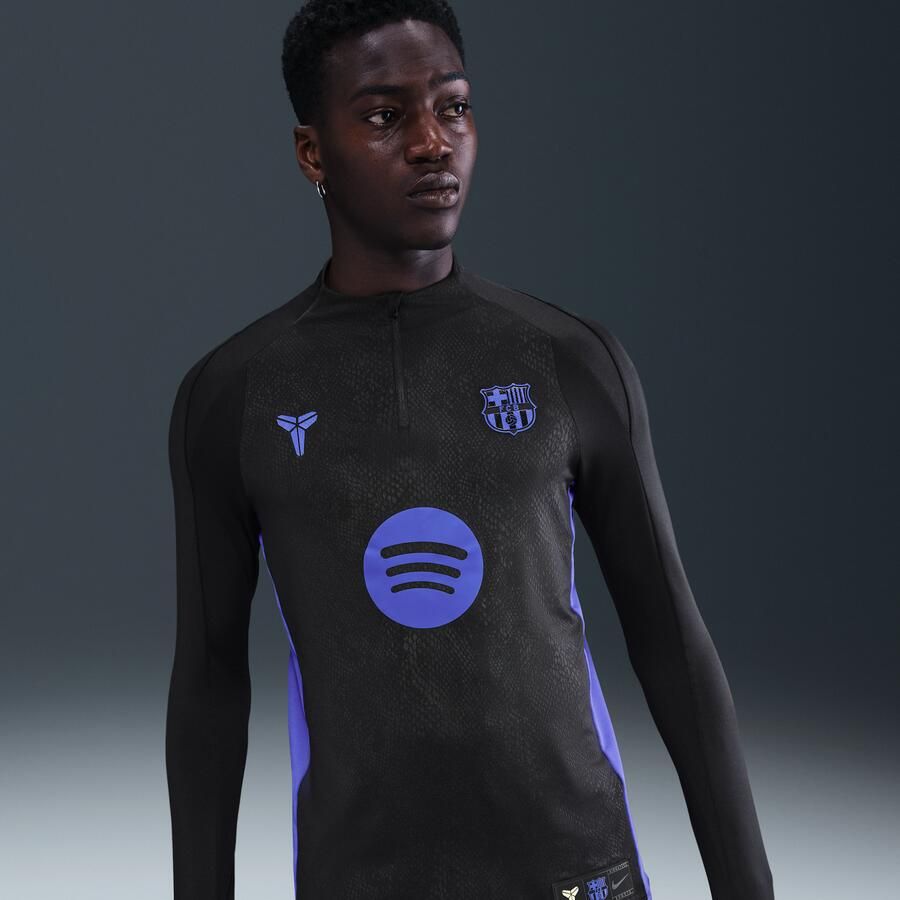 Nike FC Barcelona Strike Uit Kobe Dri-FIT voetbaltrainingstop voor warming-up voor heren Zwart - Foto 4