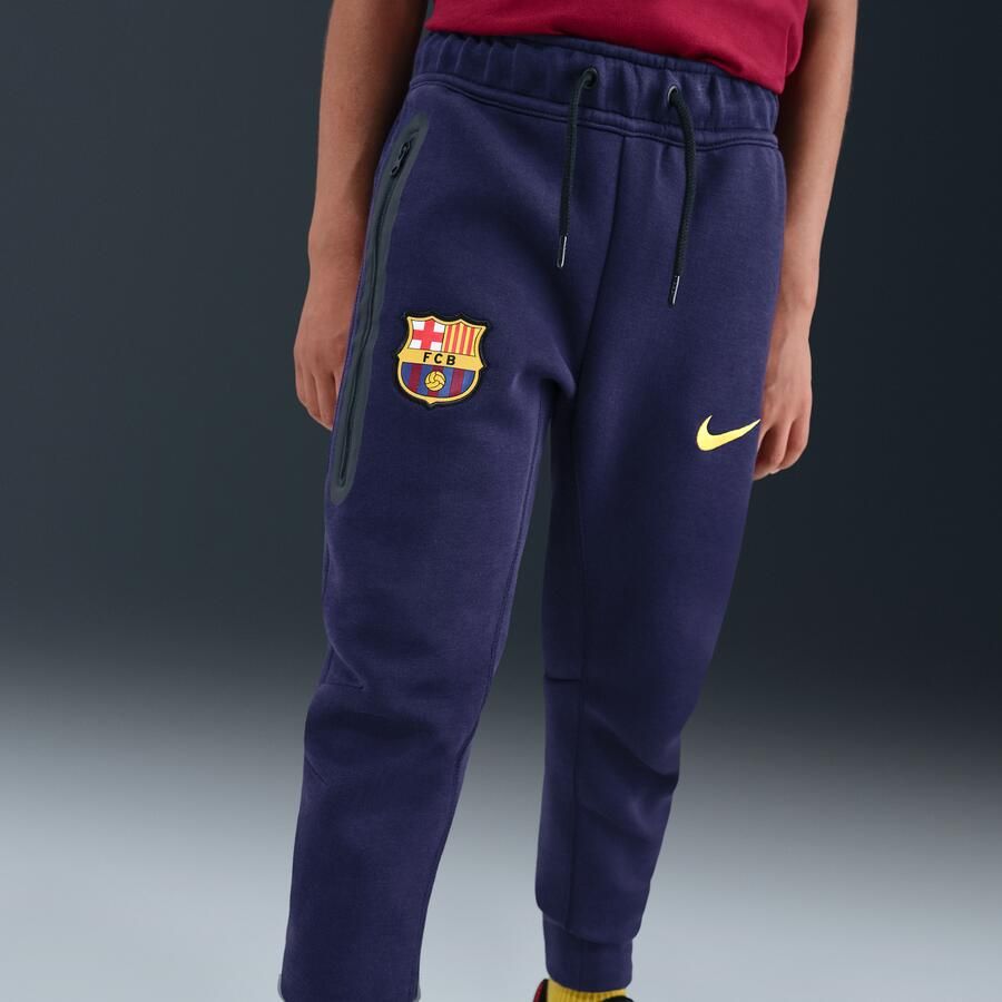 Nike FC Barcelona Tech Fleece voetbalbroek voor jongens Paars