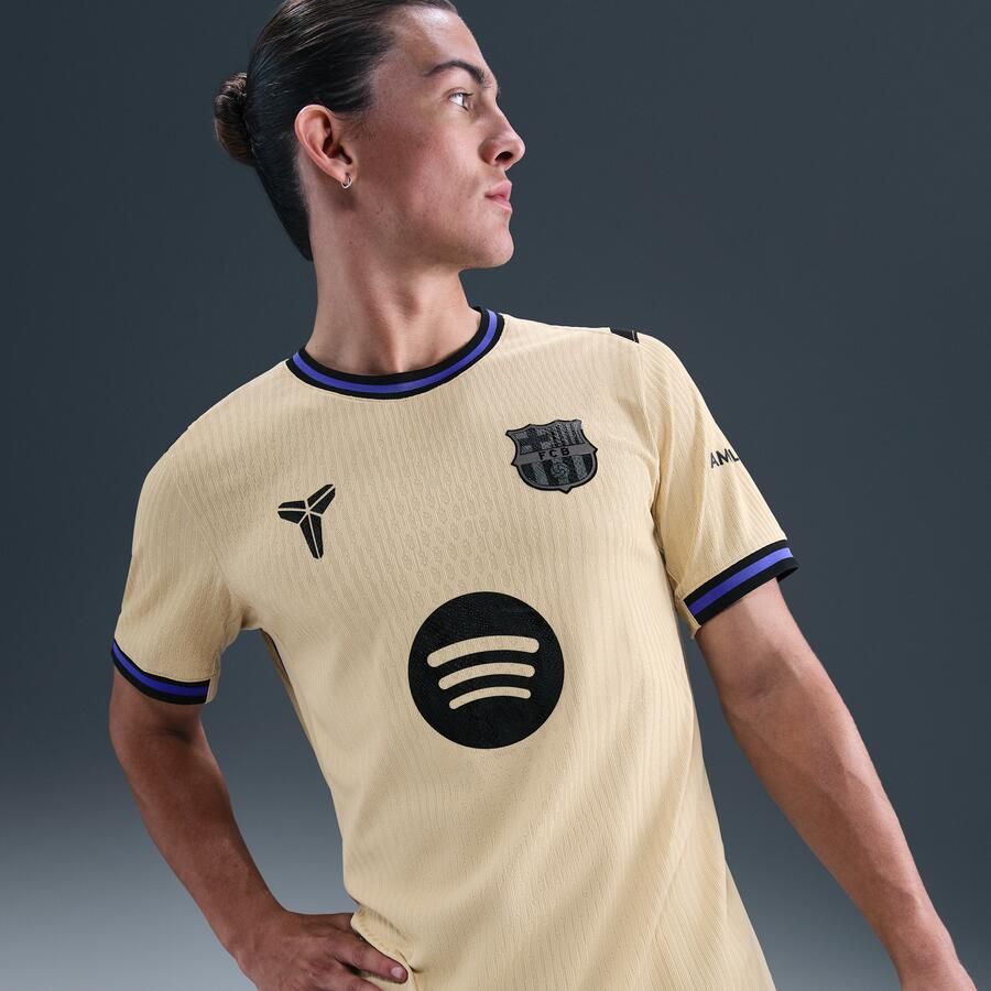 Nike FC Barcelona 2025 26 Match Uit Kobe Dri-FIT ADV authentiek voetbalshirt voor heren Bruin - Foto 4