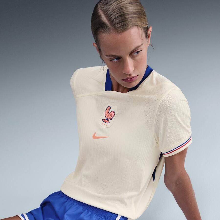 Nike FFF 2025 Match Uit (vrouwenelftal) Dri-FIT ADV authentiek voetbalshirt voor dames Bruin - Foto 2