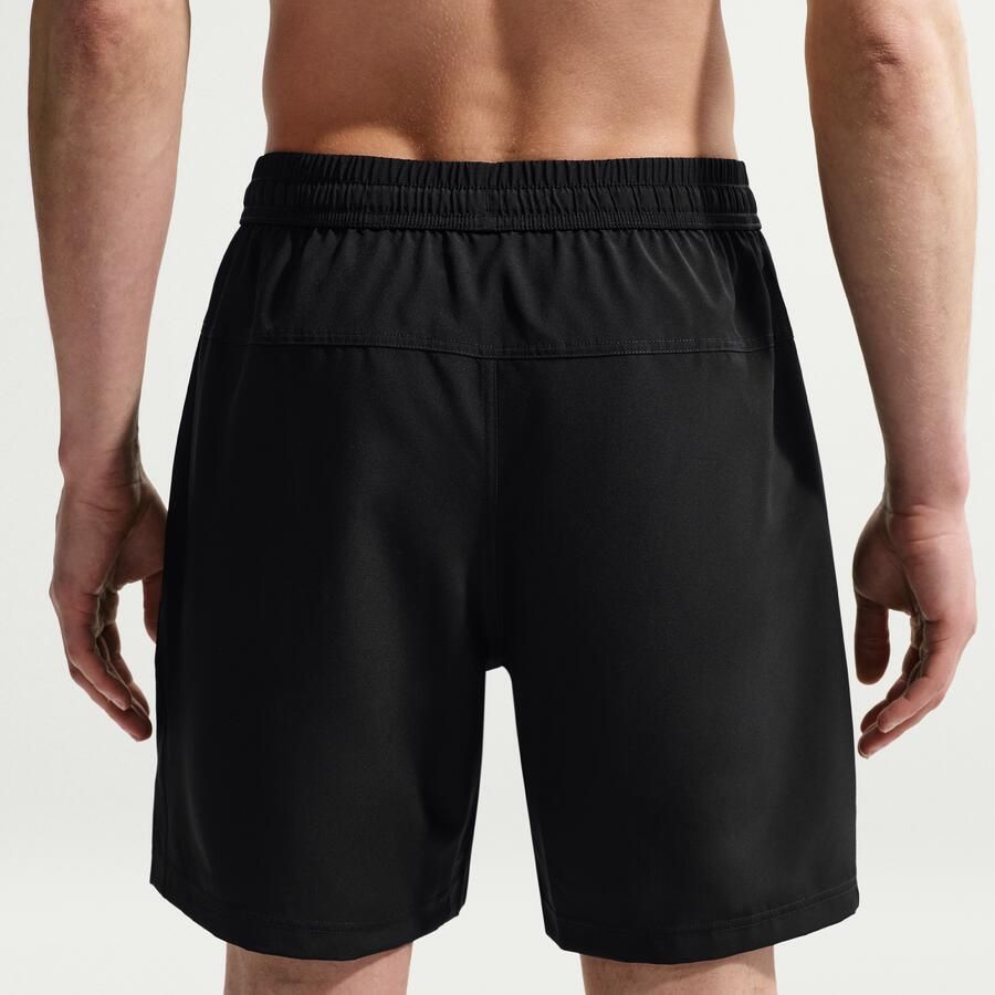 Nike Form Dri-FIT multifunctionele herenshorts zonder binnenbroek (18 cm) Zwart - Foto 3