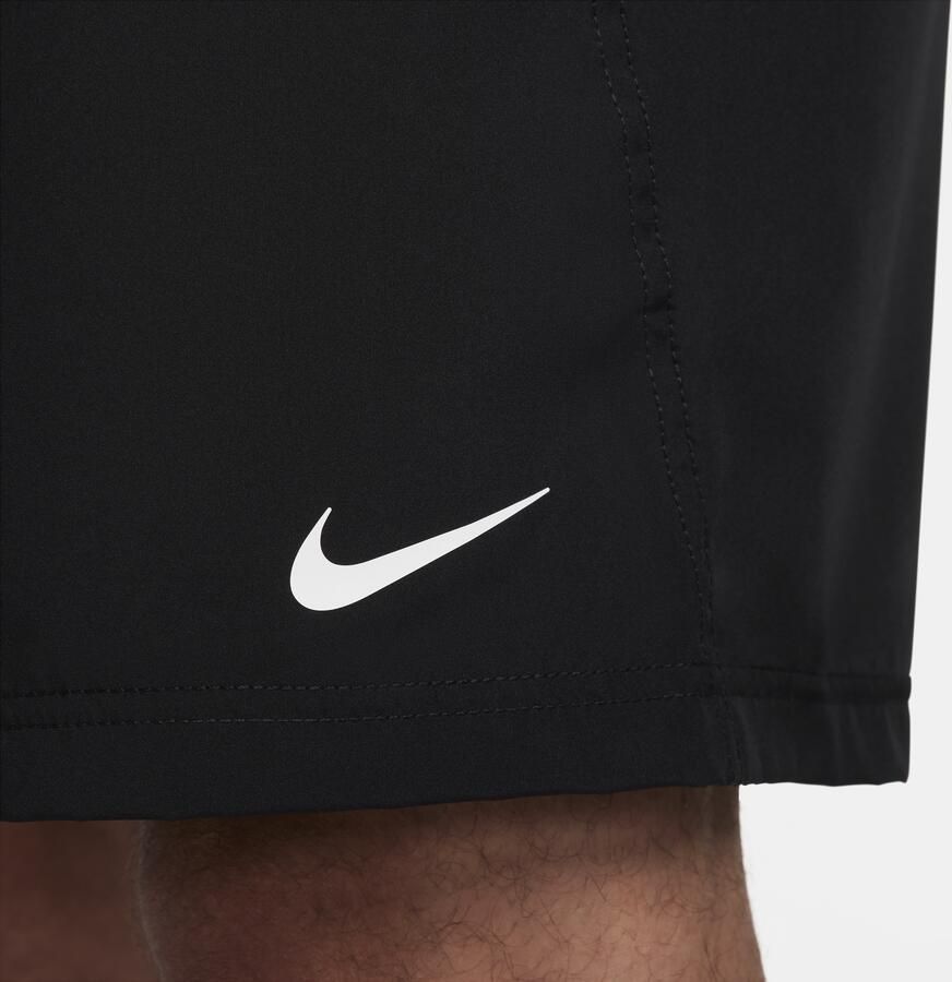 Nike Form veelzijdige niet-gevoerde herenshorts met Dri-FIT (23 cm) Zwart