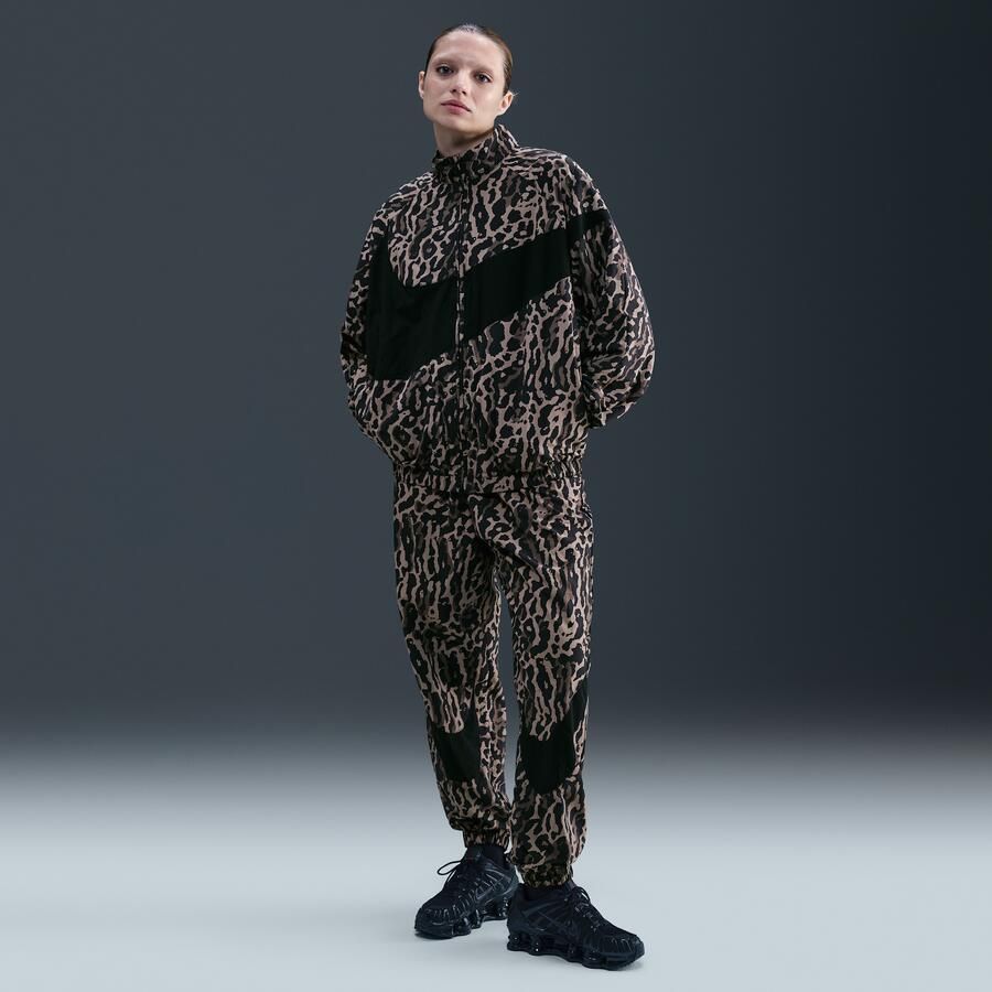 Nike Geweven damesjack met print Zwart - Foto 3