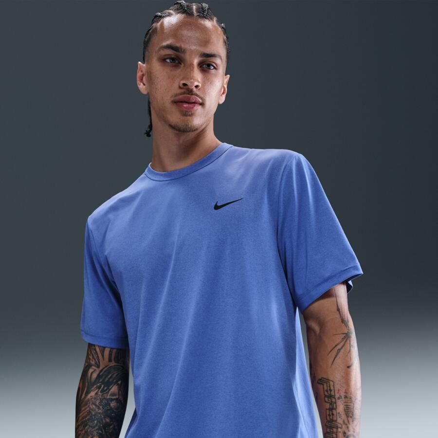 Nike Hyverse Dri-FIT UV multifunctionele herentop met korte mouwen Blauw - Foto 4