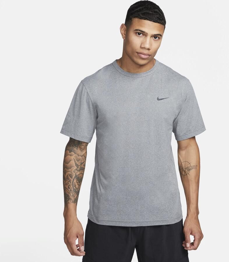 Nike Hyverse Dri-FIT UV multifunctionele herentop met korte mouwen Grijs - Foto 3