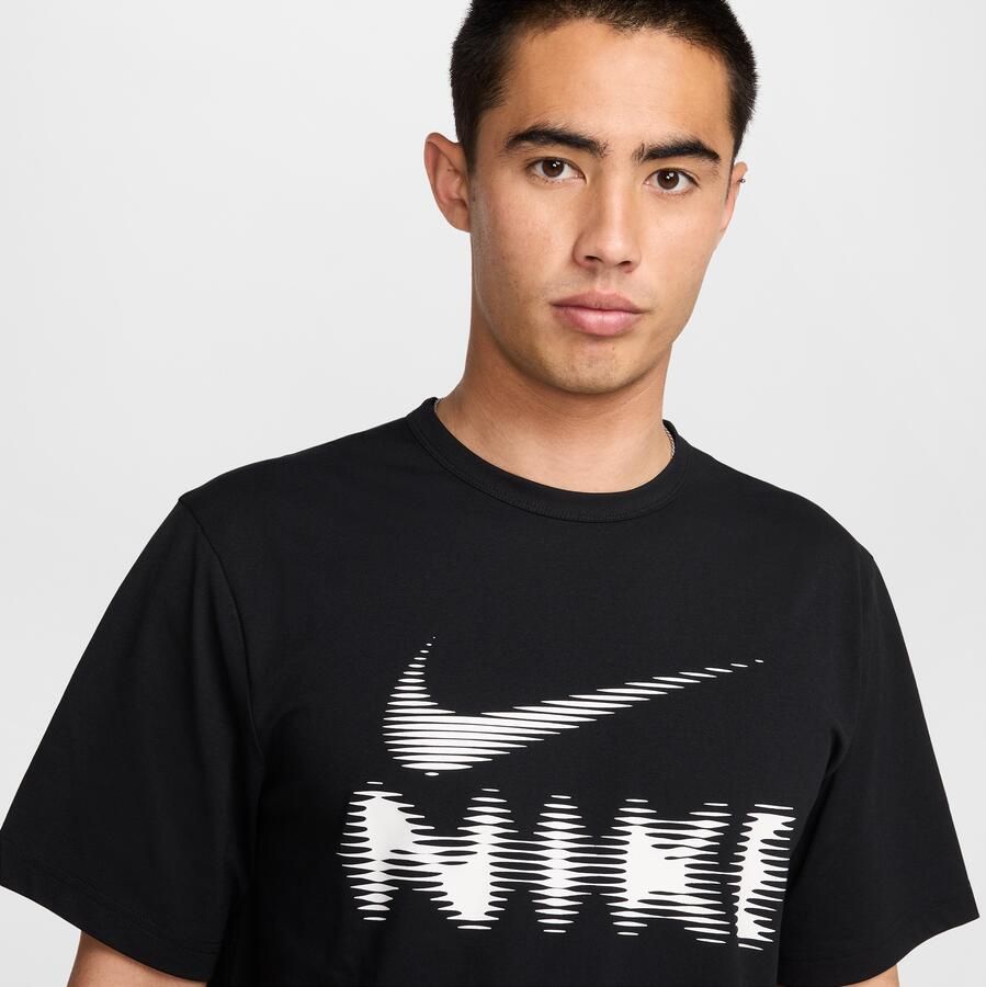 Nike Hyverse Dri-FIT UV veelzijdig T-shirt voor heren Zwart - Foto 3