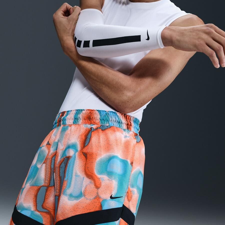 Nike Icon Dri-FIT basketbalshorts voor heren (15 cm) Roze