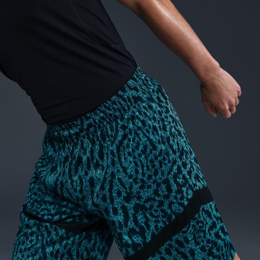 Nike Icon Dri-FIT basketbalshorts voor heren (21 cm) Groen