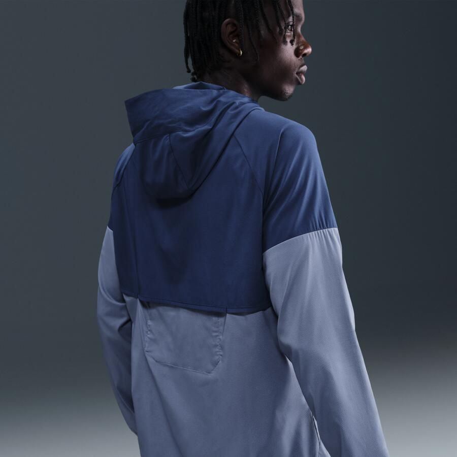 Nike Impossibly Light Windrunner hardloopjack voor heren Blauw