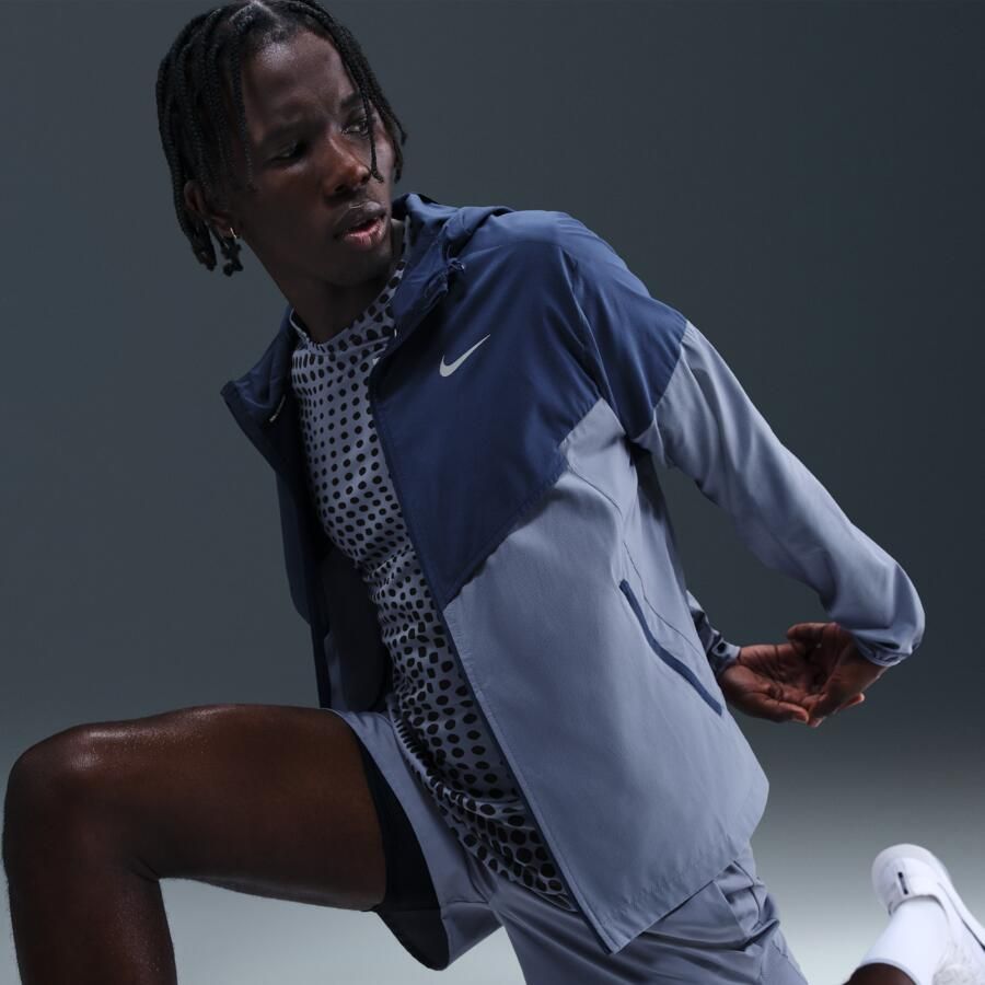 Nike Impossibly Light Windrunner hardloopjack voor heren Blauw - Foto 2