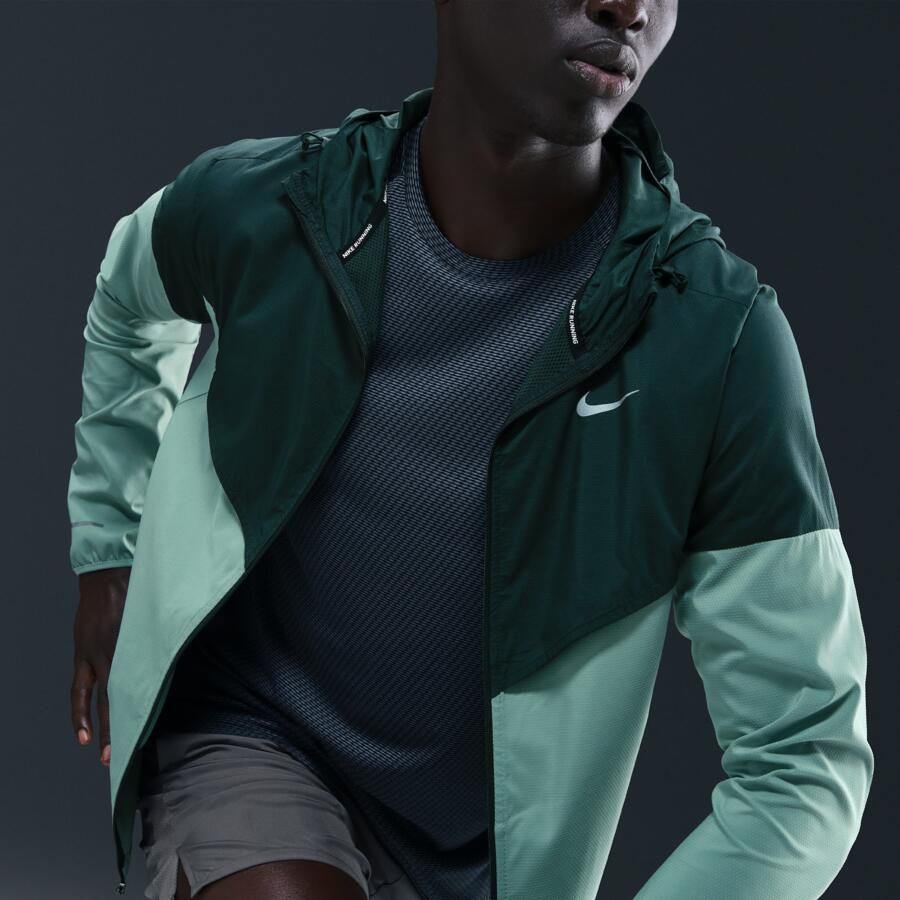 Nike Impossibly Light Windrunner hardloopjack voor heren Groen - Foto 2