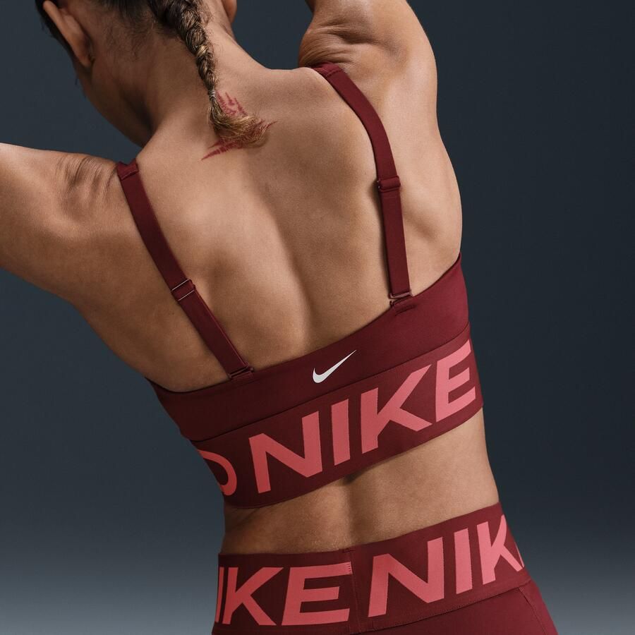 Nike Indy Plunge padded sport-bh met medium ondersteuning Rood - Foto 4