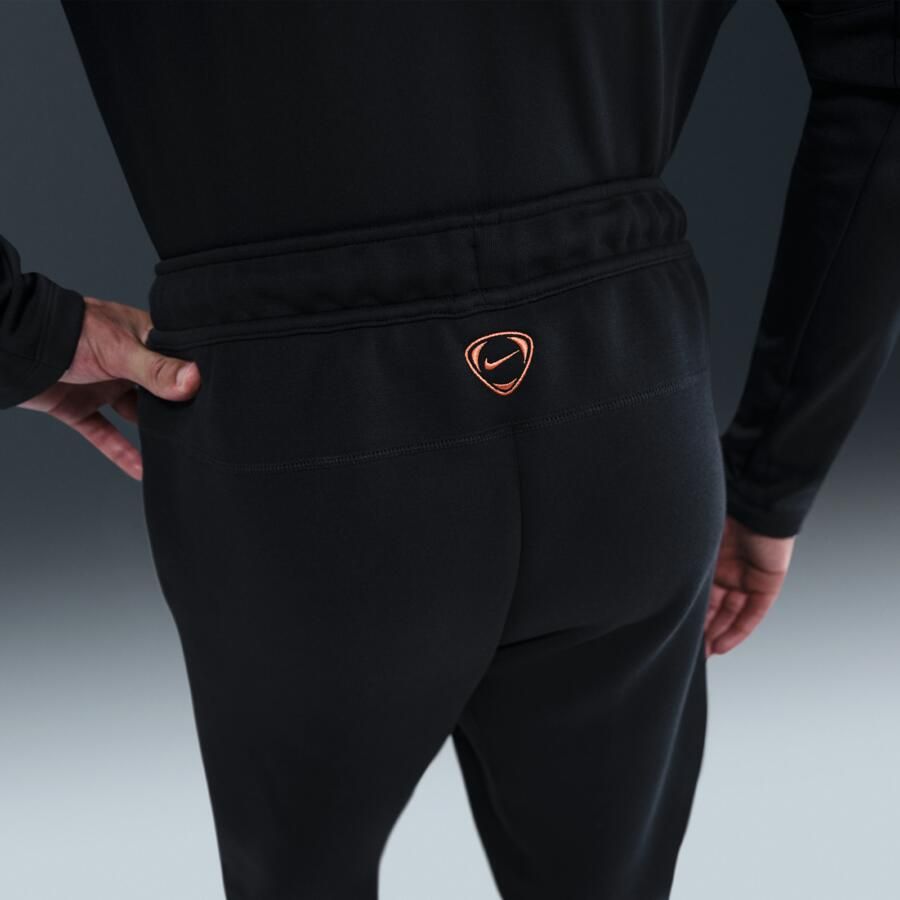Nike Inter Milan Tech Fleece Total 90 voetbaljoggingbroek voor heren Zwart - Foto 2