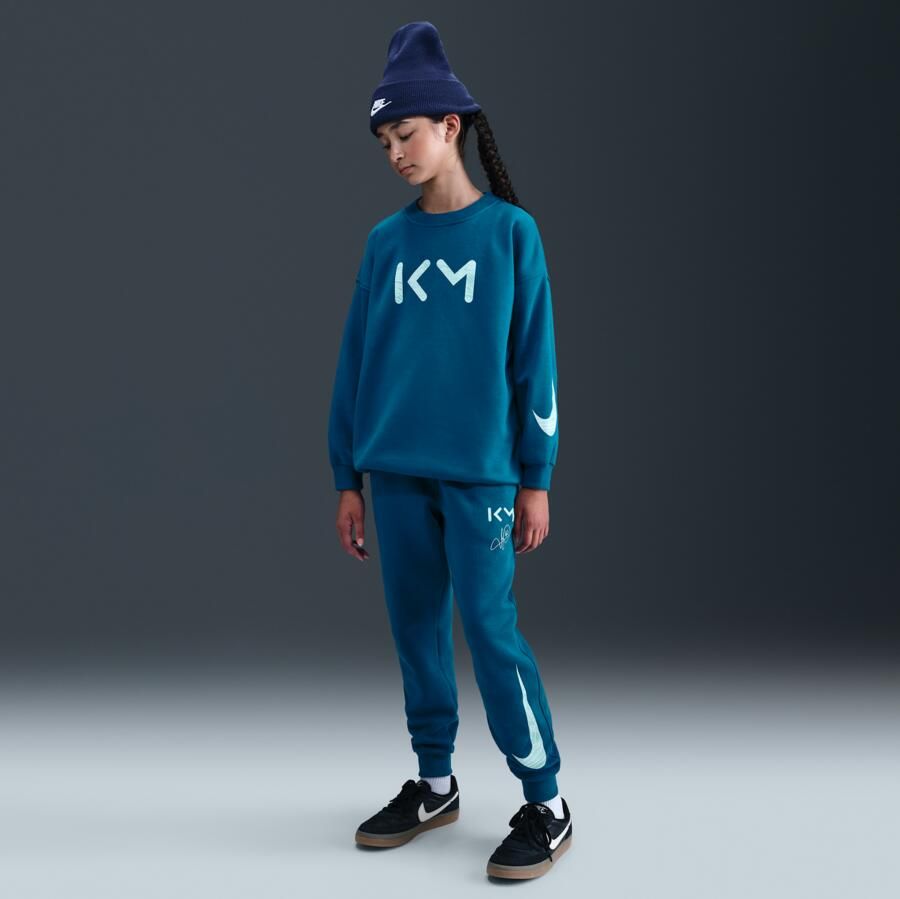 Nike Kylian Mbappé Club Fleece oversized voetbalsweatshirt met ronde hals voor meisjes Blauw - Foto 3