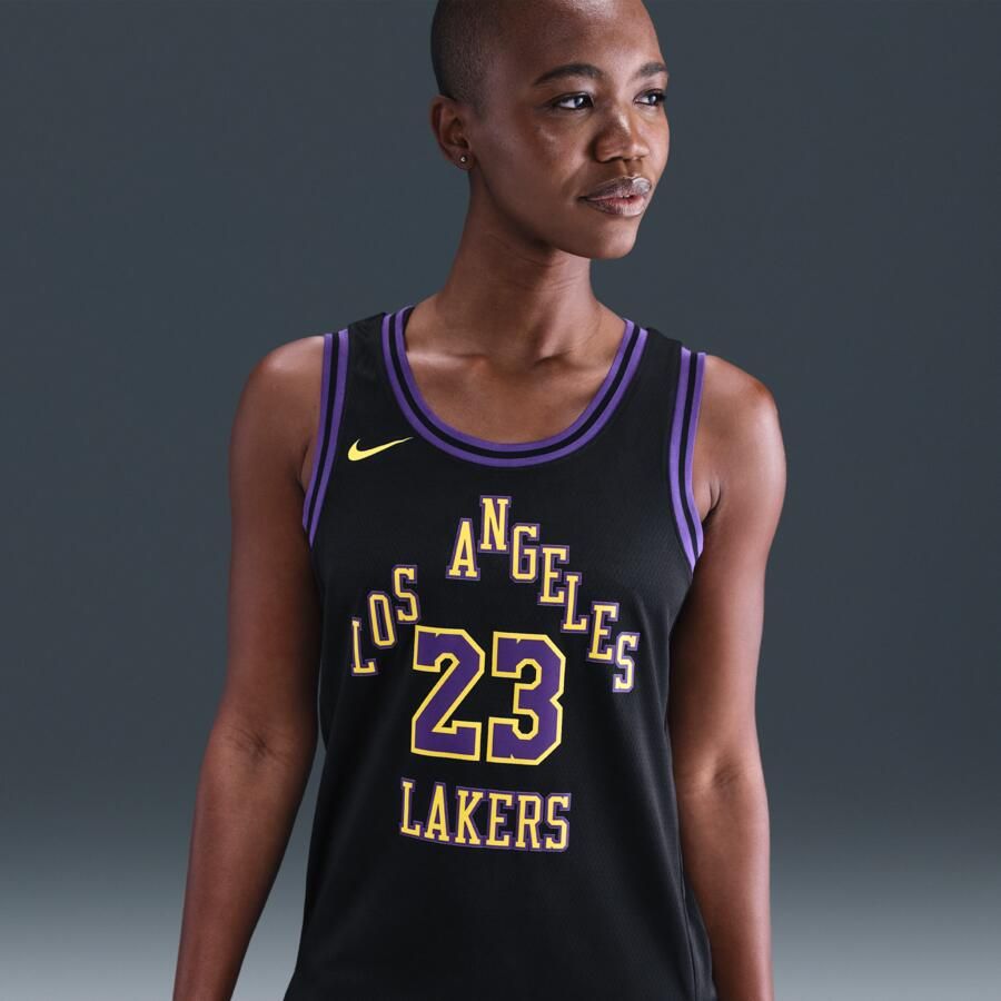 Nike LeBron James Los Angeles Lakers City Edition Dri-FIT Swingman NBA-jersey voor heren Zwart