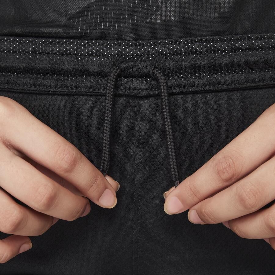 Nike Liverpool FC 2024 25 Stadium Derde Dri-FIT replicavoetbalshorts voor kids Zwart