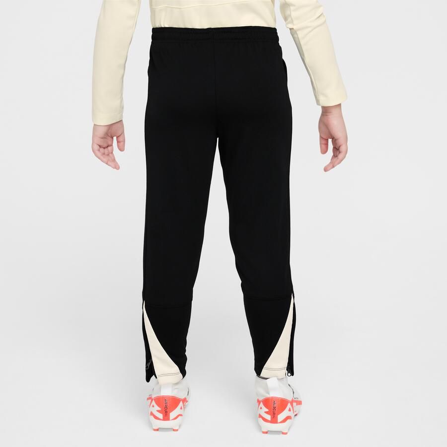 Nike Liverpool FC Academy Pro Special Edition Dri-FIT knit voetbalbroek voor kleuters Zwart - Foto 3