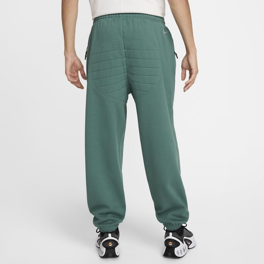 Nike Liverpool FC Tech Pack Therma-FIT winterse voetbaltrainingsbroek voor heren Groen - Foto 3