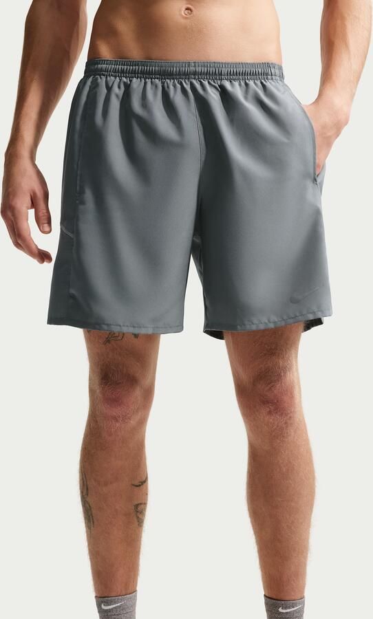 Nike Miler Dri-FIT hardloopshorts met binnenbroek voor heren (18 cm) Grijs - Foto 4