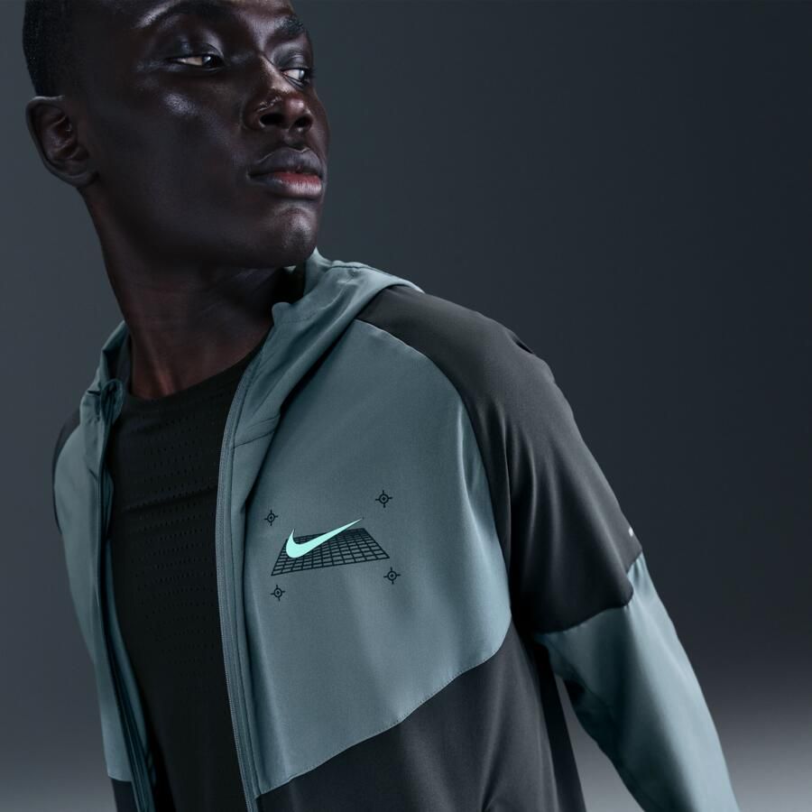 Nike Miler hardloopjack voor heren Grijs - Foto 2