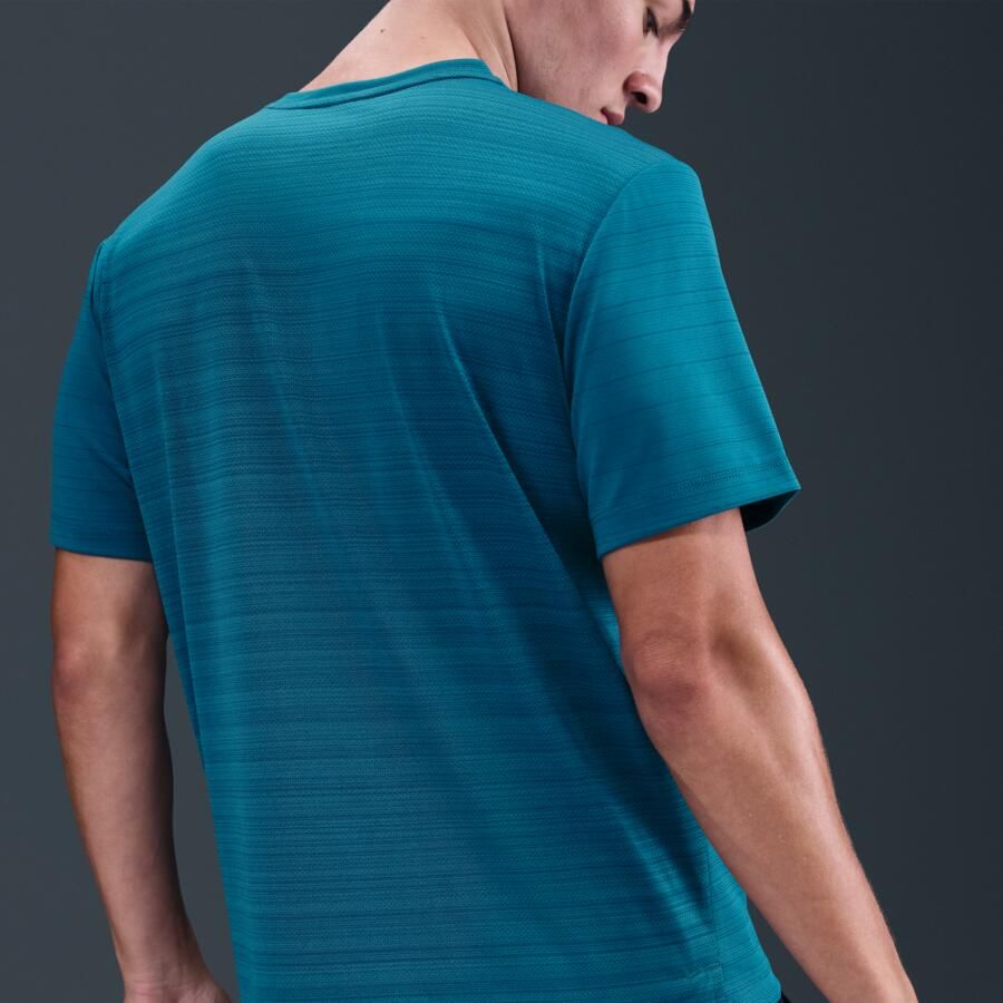 Nike Miler Hardlooptop met korte mouwen voor heren Blauw