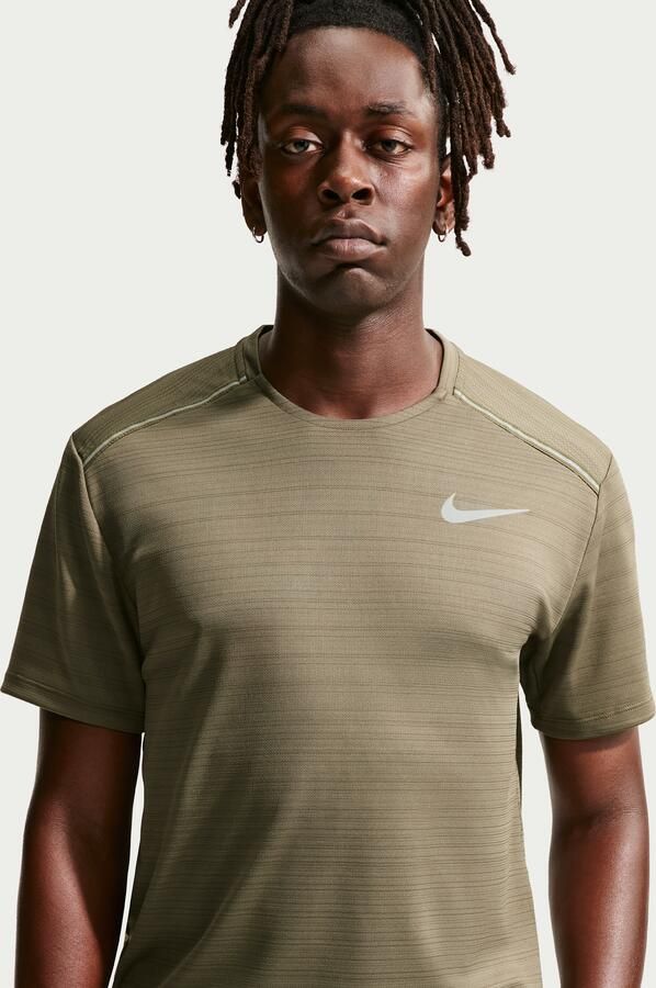 Nike Miler Hardlooptop met korte mouwen voor heren Groen - Foto 4