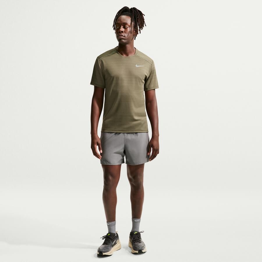 Nike Miler Hardlooptop met korte mouwen voor heren Groen - Foto 2