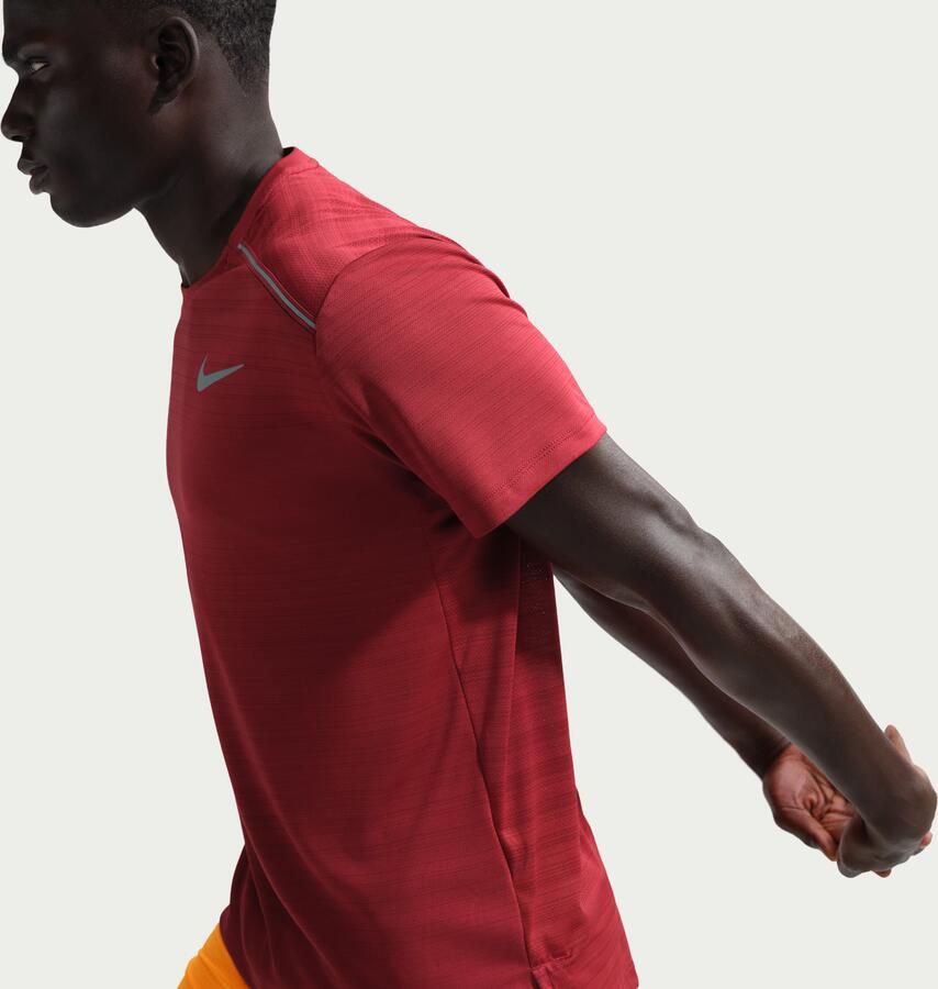 Nike Miler Hardlooptop met korte mouwen voor heren Rood - Foto 2