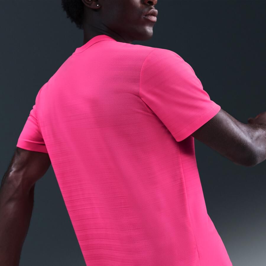 Nike Miler Hardlooptop met korte mouwen voor heren Roze