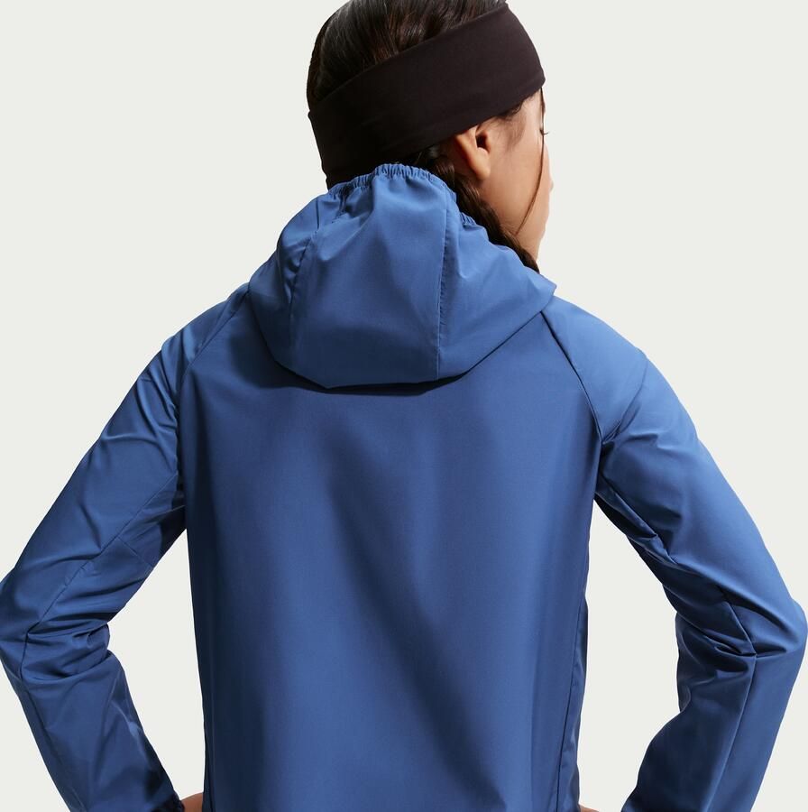 Nike Miler Repel trainingsjack met UV-bescherming voor kids Blauw - Foto 2