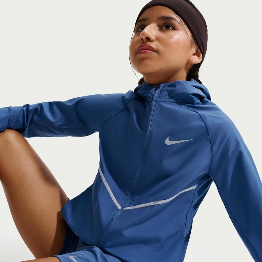 Nike Miler Repel trainingsjack met UV-bescherming voor kids Blauw