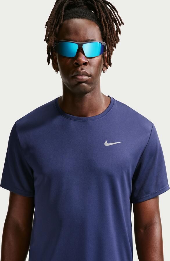 Nike Miler UV hardlooptop met korte mouwen en Dri-FIT voor heren Blauw - Foto 4