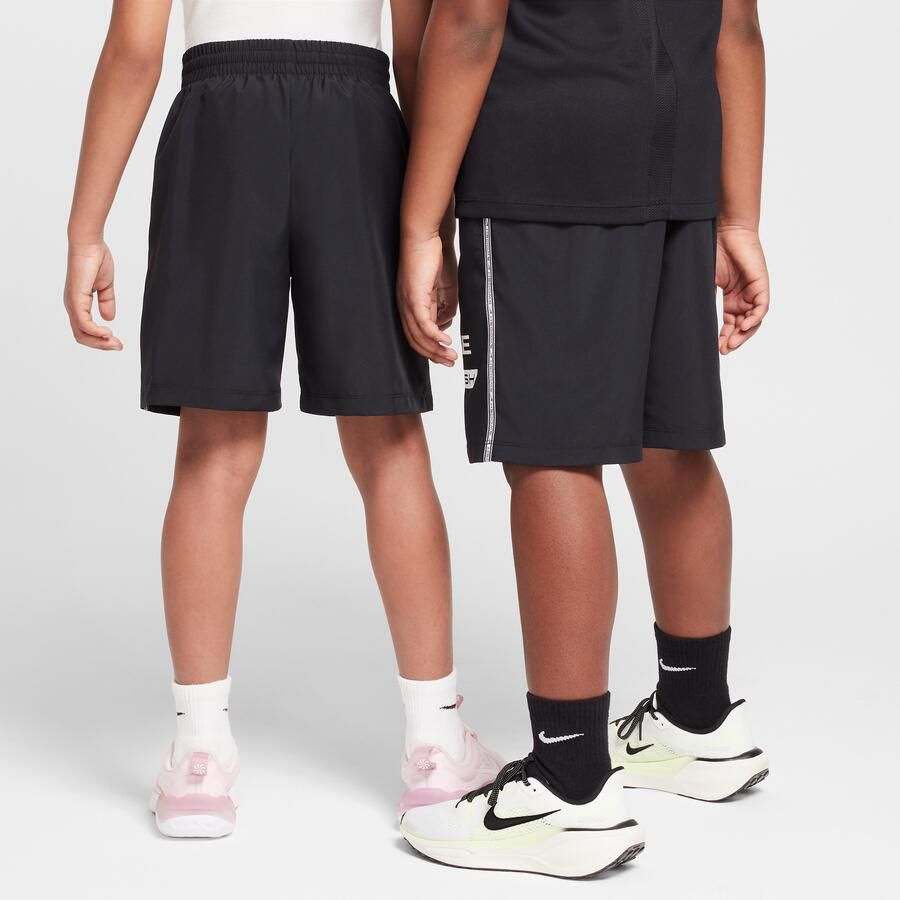 Nike Multi Dri-FIT geweven shorts voor Zwart